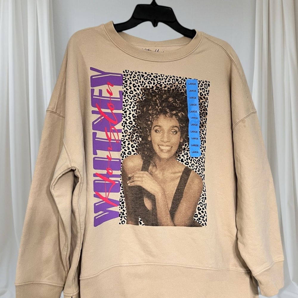 Whitney Graphic Beige  Band  crew neck Sweatshirt sz L
